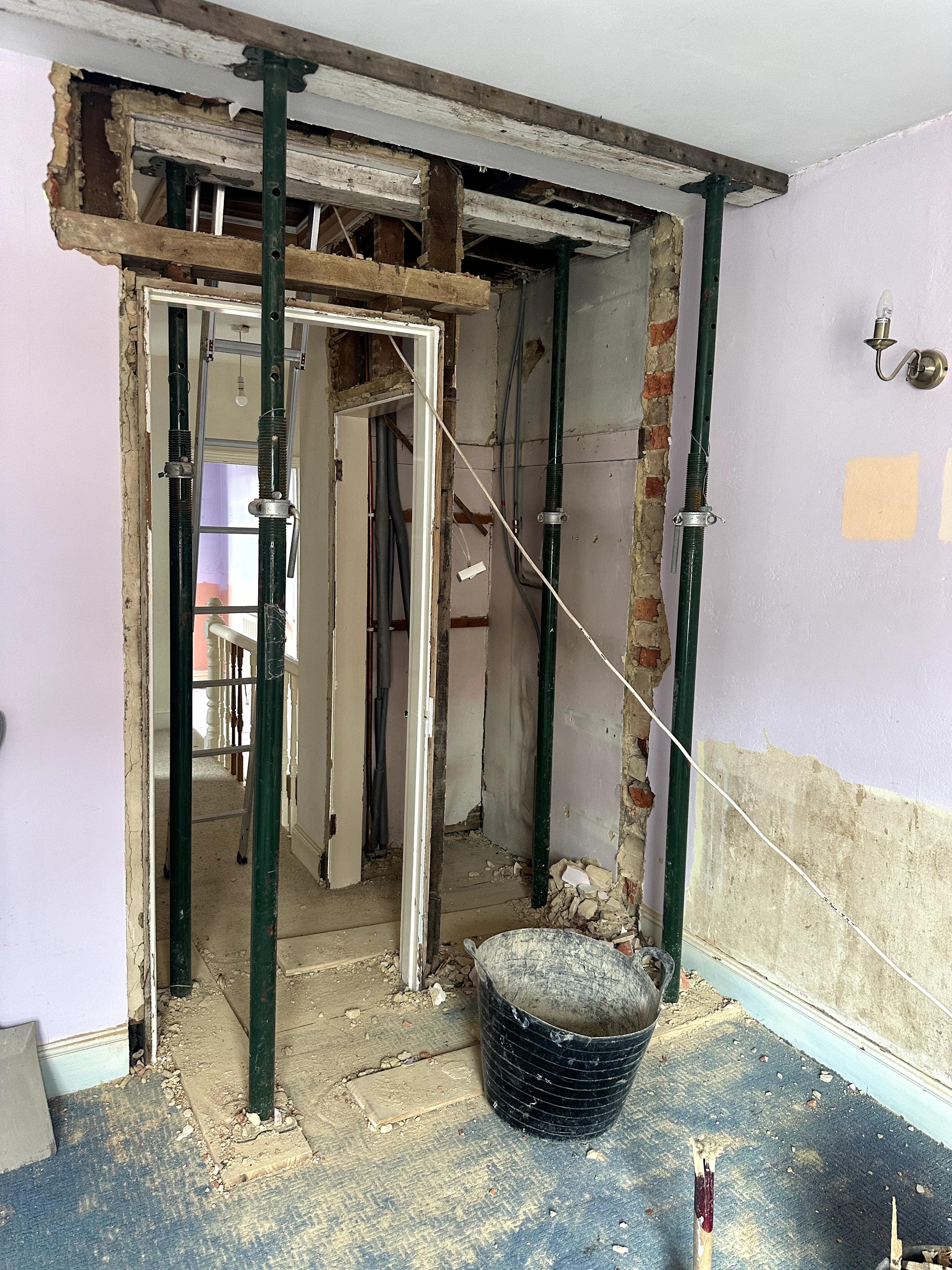 Modern Refurb — Marble Tiling & UFH